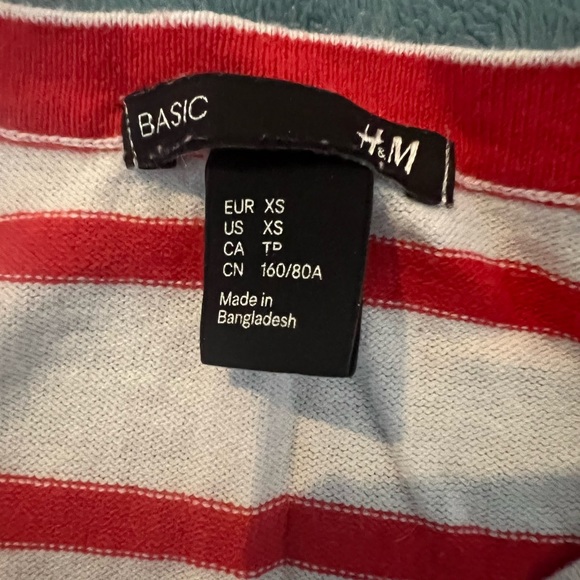 H&M red striped button up cardigan/sweater size xs - Picture 4 of 4